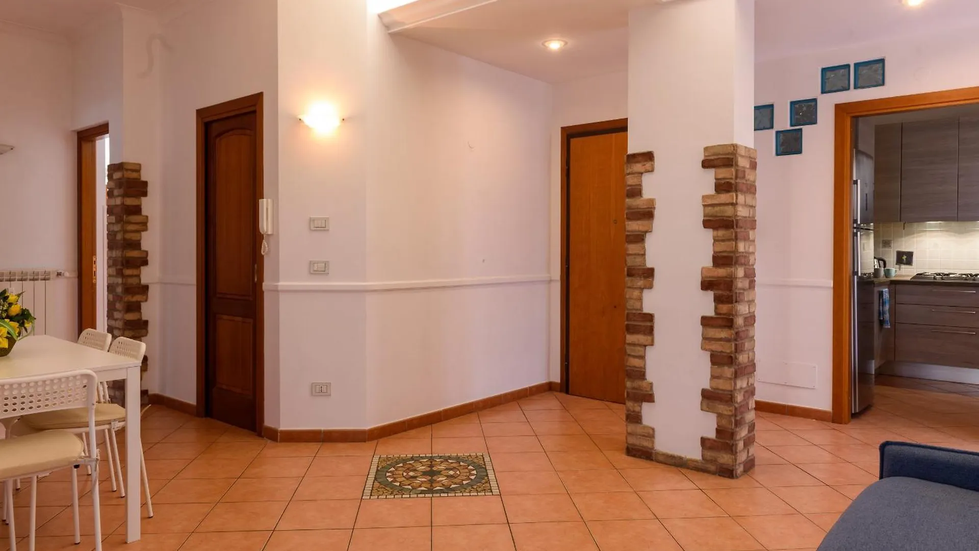Casa Domo Mea Ostia Apartment